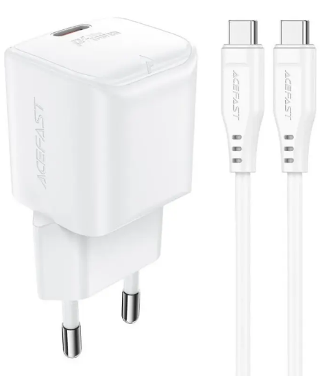 סט מטען מהיר לטלפון הכולל ראש מטען USB-C וכבל USB-C ל-USB-C באורך 1.2 מטר, עיצוב קומפקטי