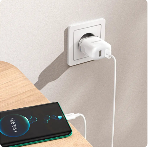 סט טעינה הכולל ראש מטען מהיר 2 יציאות USB-A וכבל USB-A ל-USB-C