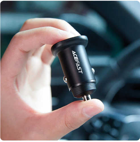 סט מטען מהיר לרכב הכולל ראש טעינה USB-C + USB-A וכבל טעינה USB-C ל-Lightning