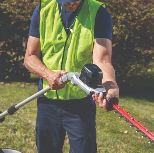 מגזמת גובה טלסקופית GREENWORKS 80V PRO דגם 99567 עם להבים כפולים באורך 508 מ