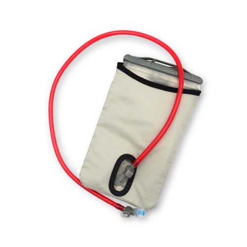 תיק רכיבה שחור - USWE RACE 2.0 2L HYDRATION PACK