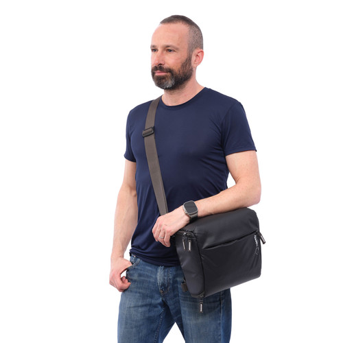 תיק צד Shimoda Designs 520-402 Top Loader Medium (Black)
