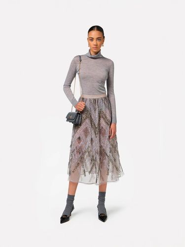 Women Mid Skirts