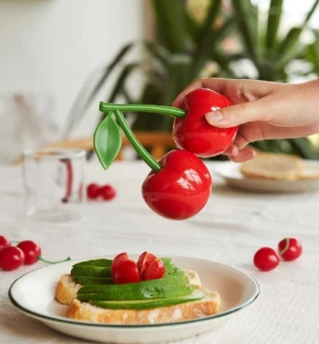 מלח פלפל דובדבנים Cherry