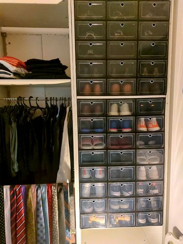 סט קופסאות נעליים מודולריות שחור / לבן מעורב 6 שחור + 4 לבן + (בחינם 2 פגומים בצבע לבן)