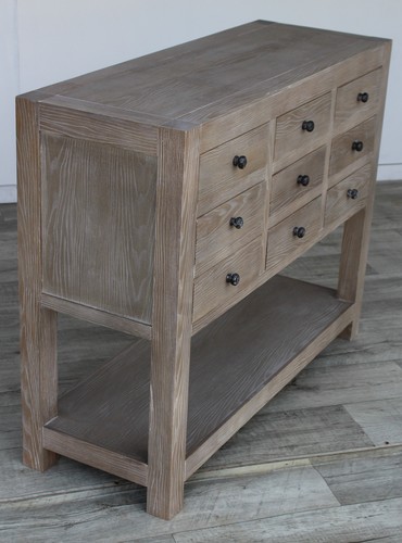 קומודה עץ מלא 9 מגירות ומדף