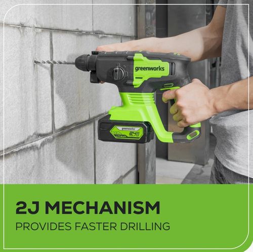 פטישון GREENWORKS 24V Brushless SDS-Plus דגם 99574/2.6 עם 4 מצבי עבודה, עוצמת הלימה 2J, תפסנית SDS-Plus ומערכת אנטי-ויברציה לקידוח בבטון עד 24 מ