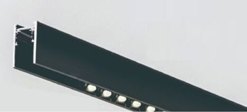 פס צבירה לגופי תאורה מגנטי על הטיח 3M כולל דרייבר 100W 48V מבית Liper 