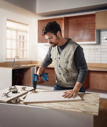 מברגה / מקדחה רוטטת נטענת 18V + זוג סוללות 2.0AH ומטען BOSCH 19K3.100