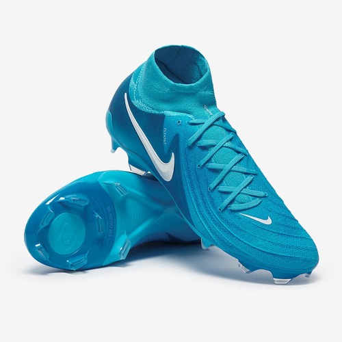 נעלי כדורגל חצי מקצועיות Nike Phantom LUNA II Pro