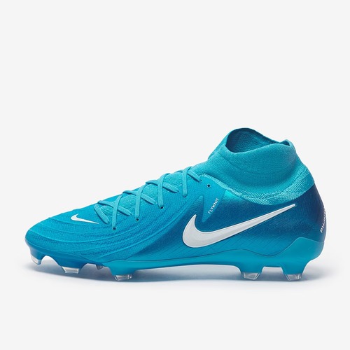 נעלי כדורגל חצי מקצועיות Nike Phantom LUNA II Pro