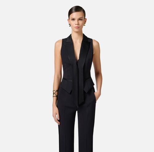Crêpe tuxedo waistcoat with satin lapels