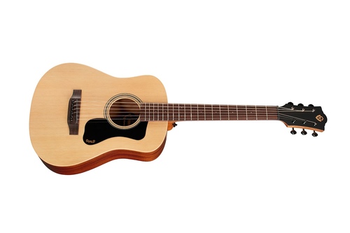 זוית נוספת Guild Travel Spruce Acoustic Guitar
