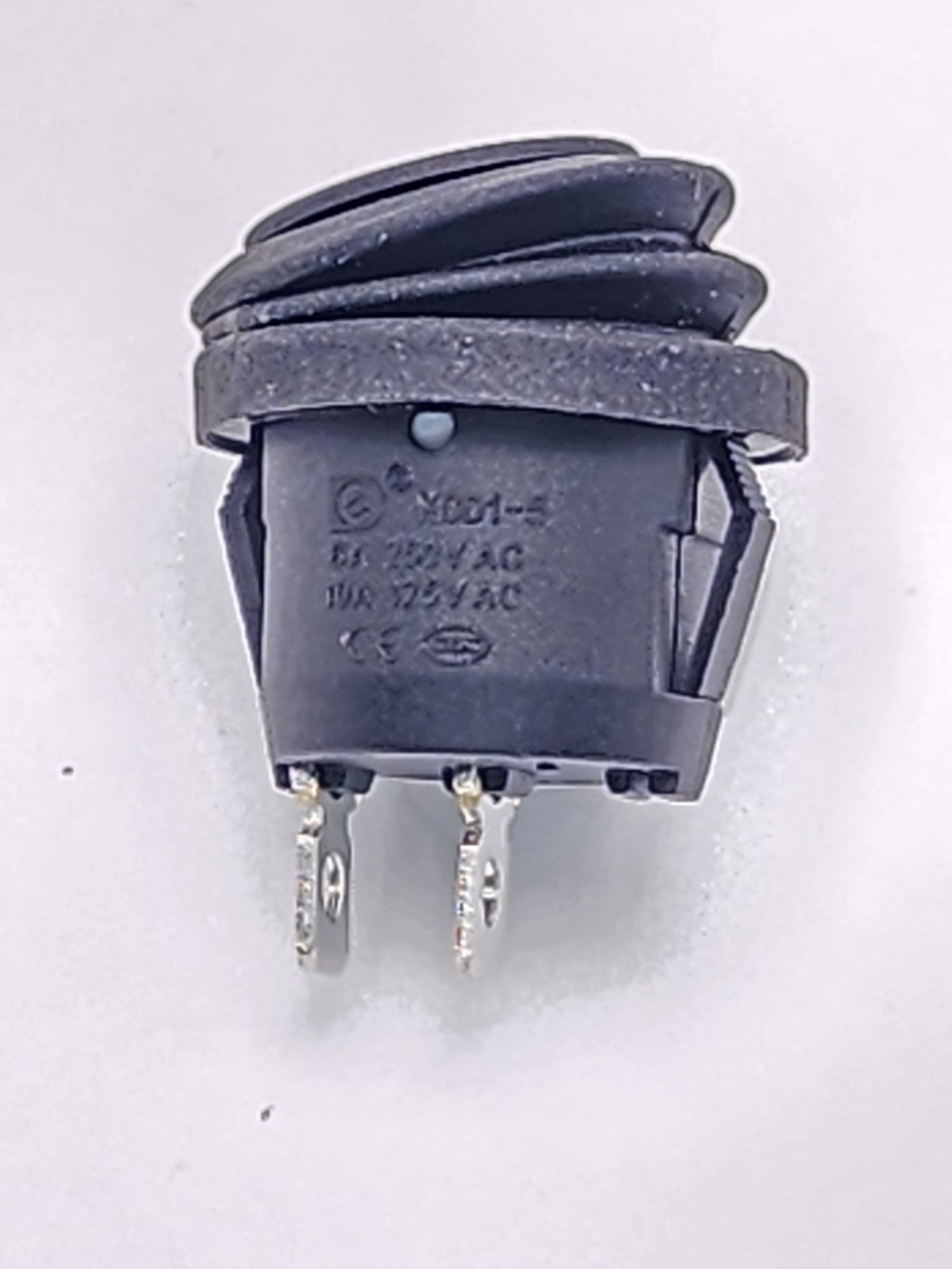 מפסק נדנדה, רוקר, אטום מים IP65
