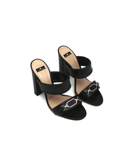 Leather sliders ; Material, genuine leather ; Inside, genuine leather ; Outsole, genuine