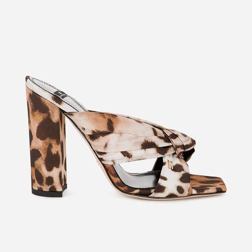The Explorer by Elisabetta Franchi – The Cube