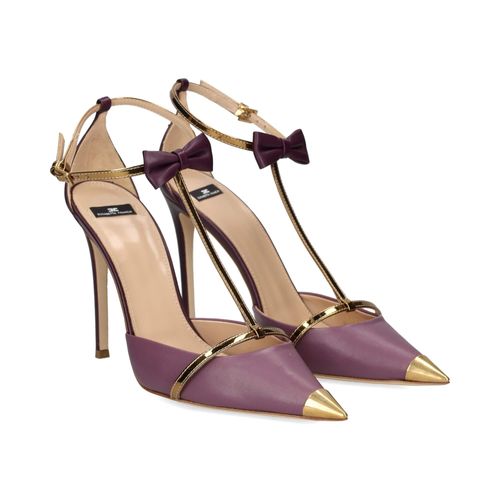 Pumps with knot and metal toe cap