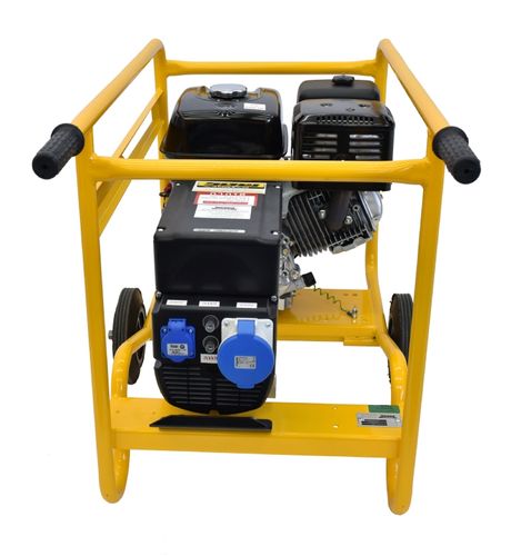 גנרטור בנזין מקצועי SHATAL SR7000AVR עם מנוע HONDA ומייצב מתח AVR - מבט קדמי המציג את לוח הבקרה, מערכת ההתנעה ומבנה המסגרת החזקה. מתאים לעבודות שטח ואספקת חשמל למכשירים אלקטרוניים