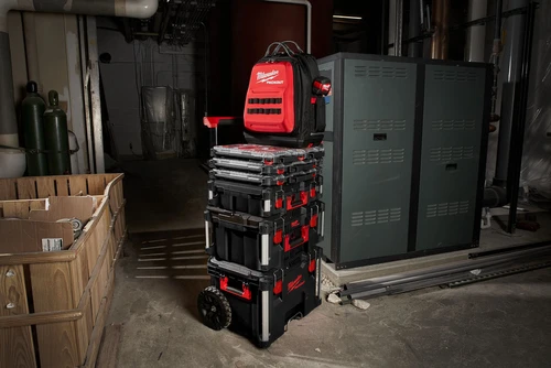 תיק גב PACKOUT - מילווקי MILWAUKEE