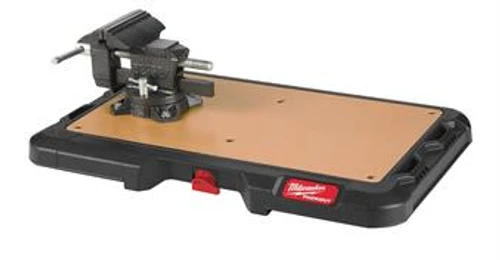משטח עבודה המתחבר למערכת PACKOUT™ - מילווקי MILWAUKEE
