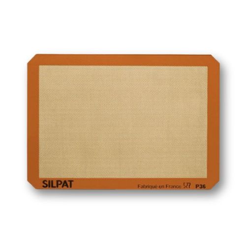 משטח סיליקון SILPAT לתנור ביתי 42X29.5 ס