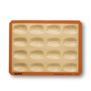 תבנית סיליקון SILPAT למדלן 16 שקעים 30X40 ס"מ