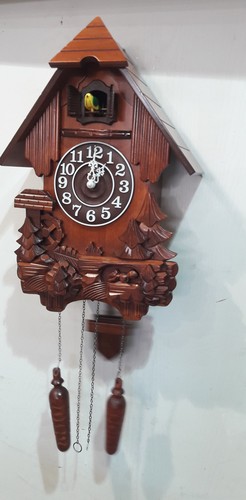 שעון קוקייה POLARIS דגם 6030