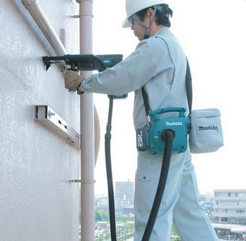 גוף שואב אבק נישא נטען MAKITA DVC350Z 18V
