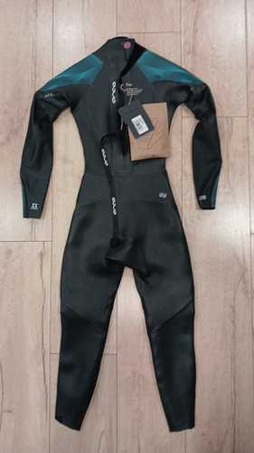חליפת שחייה נשים ORCA Apex Flex מידה S