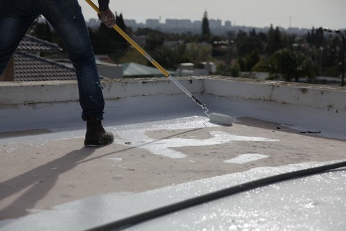 בלאק ג'ק 120 - חומר איטום גגות 100% סיליקון - גלון 3.4 ליטר