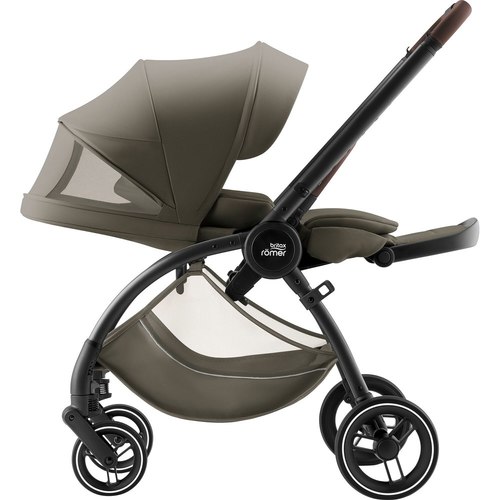 חדש בישראל! עגלת תינוק RIO (ירוק) מבית BRITAX