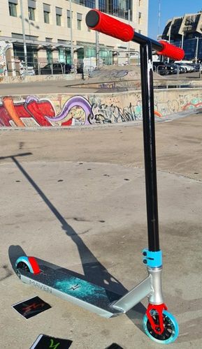 סקוט פעלולים Ao Maven Complete  Scooter Green