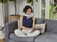 כרית תמיכה צווארית עם עיסוי רטט Homedics PERFECT FIT