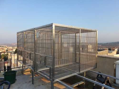 כלוב מקצועי ציפורים ותוכים מנירוסטה למגדלים