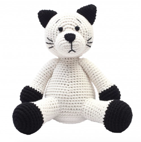 בובה בעבודת יד מחוט במבוק חתול