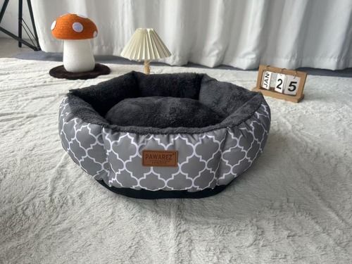 מיטת כלבים מרופדת של המותג 6 PAWAREZ comfort - גודל L במידה 68*68*19 ס