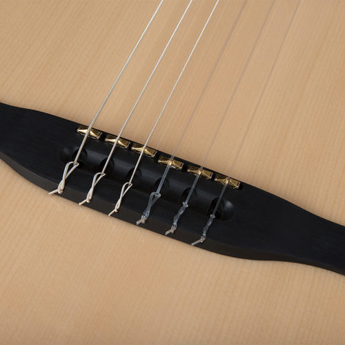 ****נמכרה**** גיטרה קלאסית מוגברת מבית Godin דגם Multiac Nylon String Natural HG