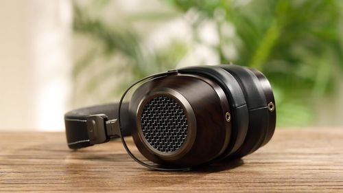 אוזניות Sivga Anser Hifi מעץ מלא באיכות צליל דינמית HD עם חוט פתוח, רכובות על הראש