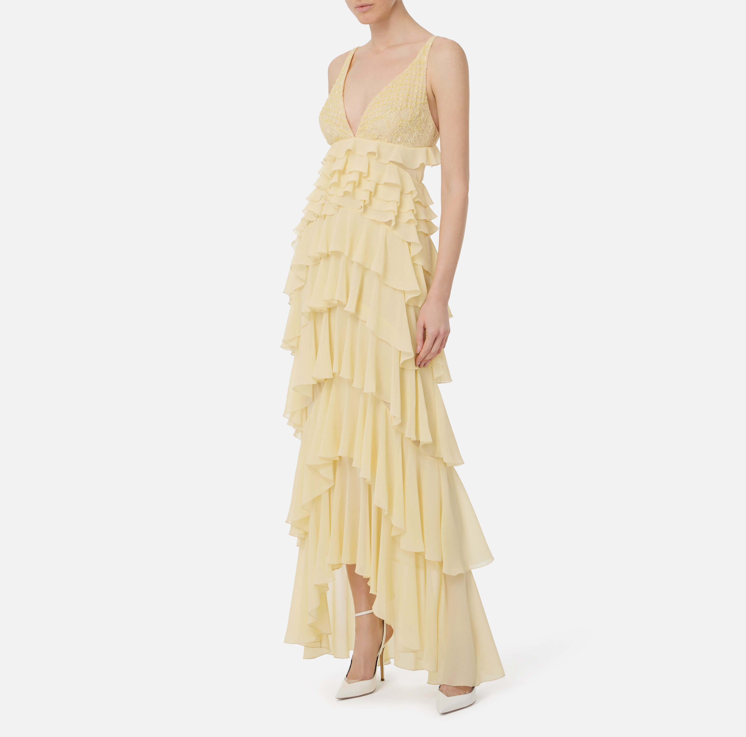 Red Carpet dress in georgette fabric with flounces