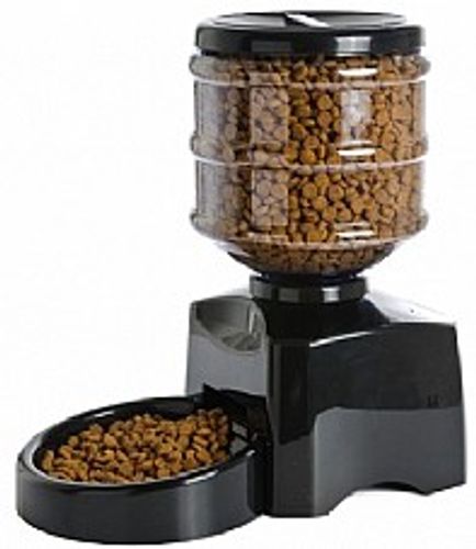 מתקן האכלה אוטומטי לכלב ולחתול -- Automatic dog and cat food dispenser