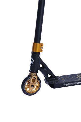 S6 שחור
