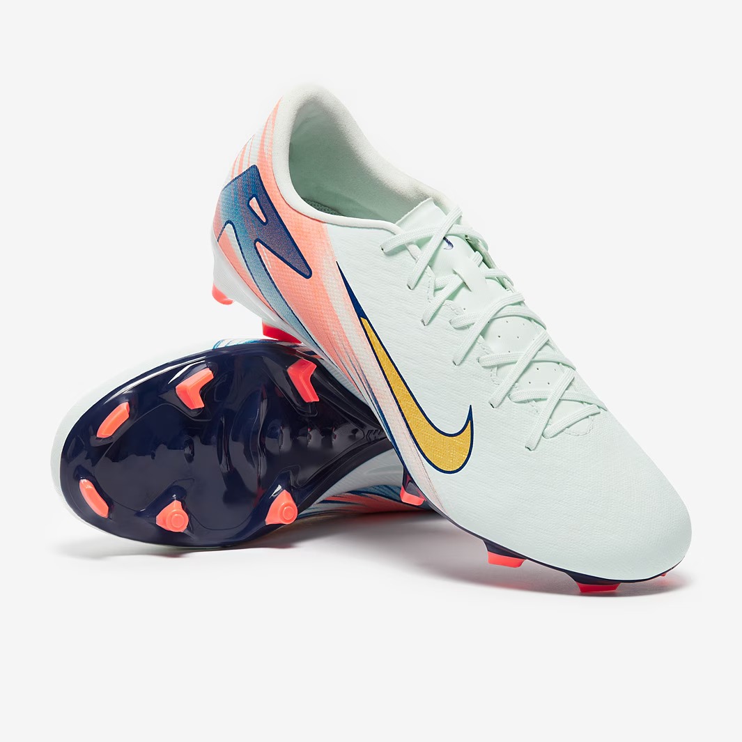 נעלי כדורגל חצי מקצועיות  Nike Zoom Vapor 16 Academy FG/MG