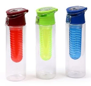 בקבוק ספורט FruitBottle עם פילטר לפירות