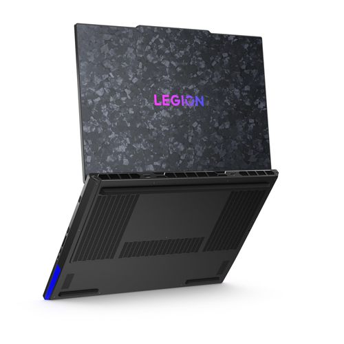 מחשב נייד Lenovo Legion 9 18IAX10 83EY001MIV לנובו