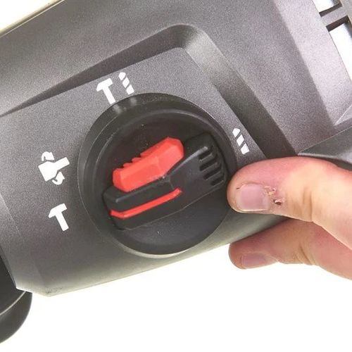 פטישון חשמלי PH 26 TX – כוח דחיקה ודיוק בקומפקטיות חסרת פשרות