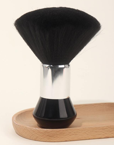 מברשת לניקוי שיער לצוואר G-23
