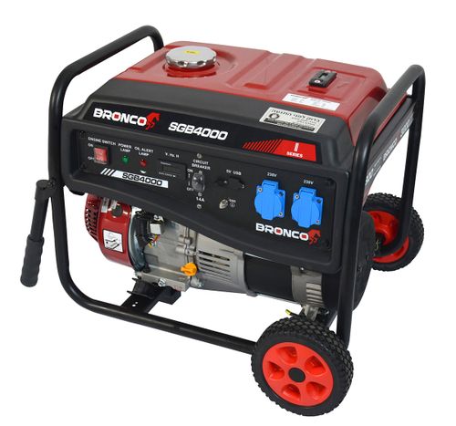 גנרטור בנזין BRONCO SGB4000 4000W עם מיצב מתח AVR ותצוגה דיגיטלית, מנוע SC230 עמיד עם חיישן הגנת שמן מובנה לכח חד פאזי אמין