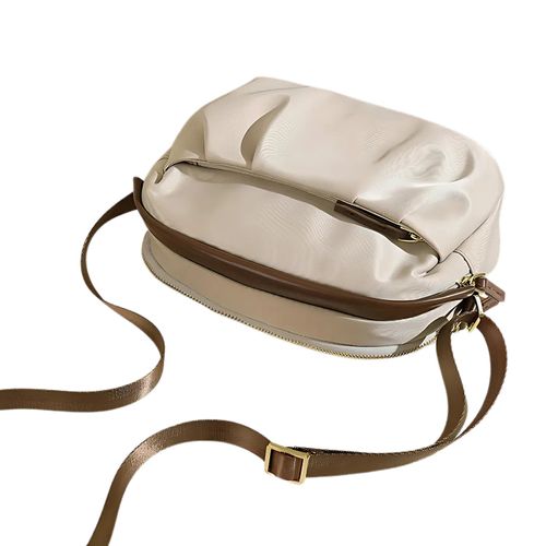 תיאור מוצר בעברית – תיק Zepharion™ Turbo מבית כאמל מאונטיין – 3 ליטר, מתאים לאייפד 7.9