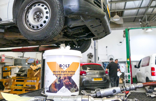 דלי 300 מגבונים לניקוי ידיים ומשטחים - BOLT WB300