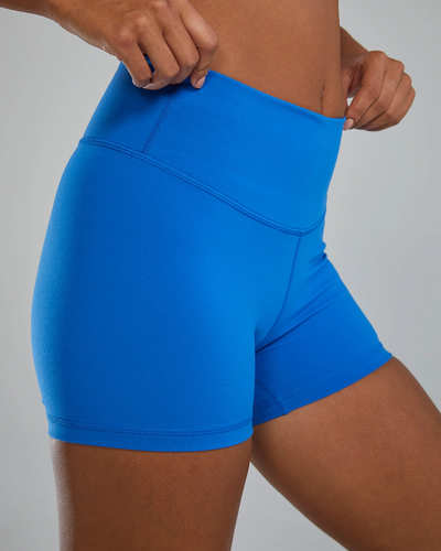 טייץ קצר לנשים בצבע כחול HIGH RISE 3.25 SHORT COBALT